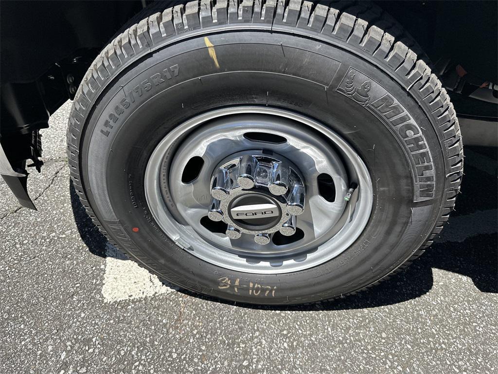 new 2025 Ford F-250 car, priced at $50,750