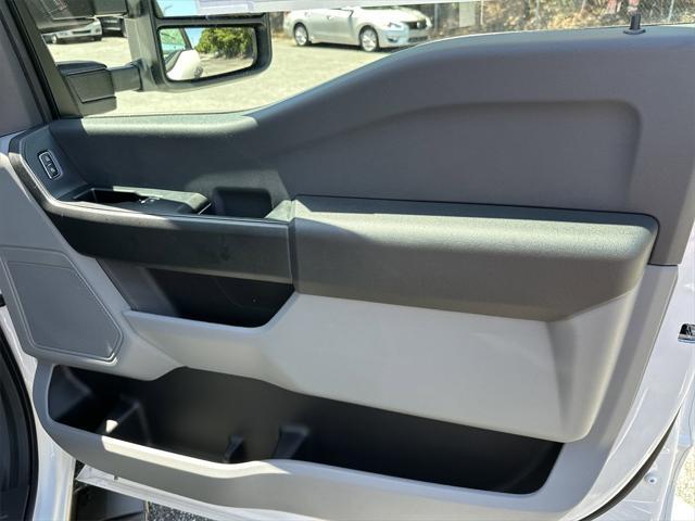 new 2025 Ford F-250 car, priced at $56,250