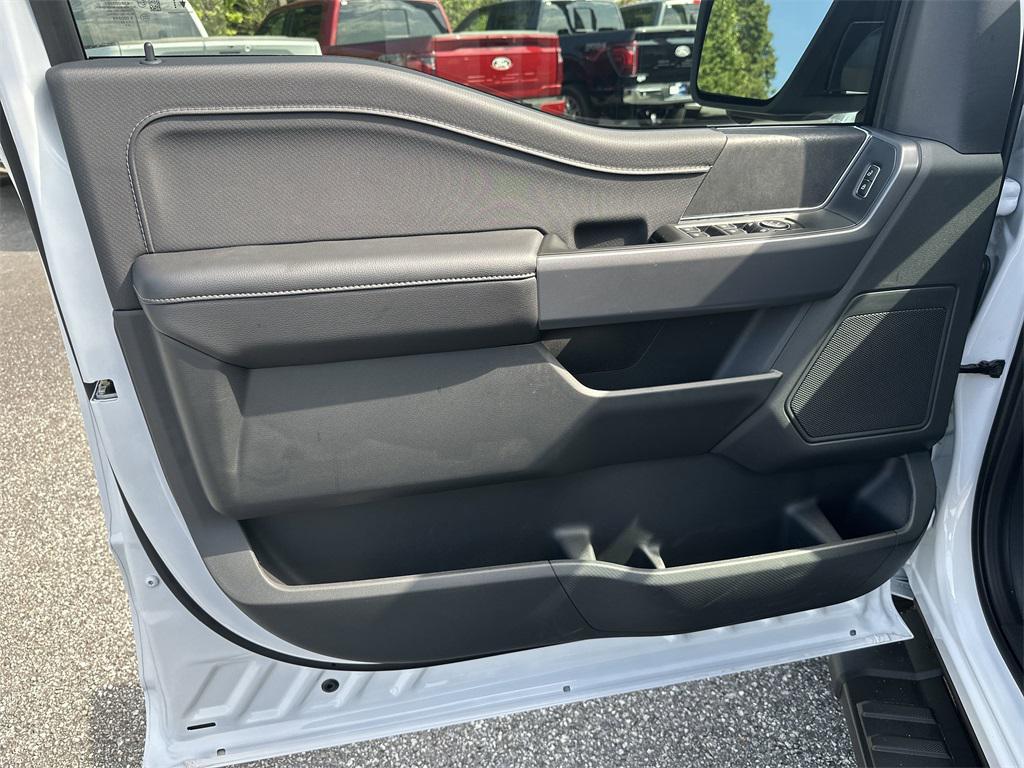 new 2025 Ford F-150 car, priced at $60,045