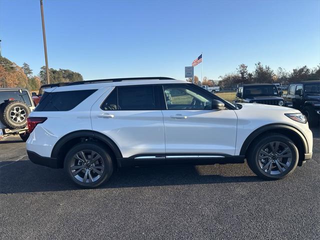 new 2025 Ford Explorer car, priced at $46,855