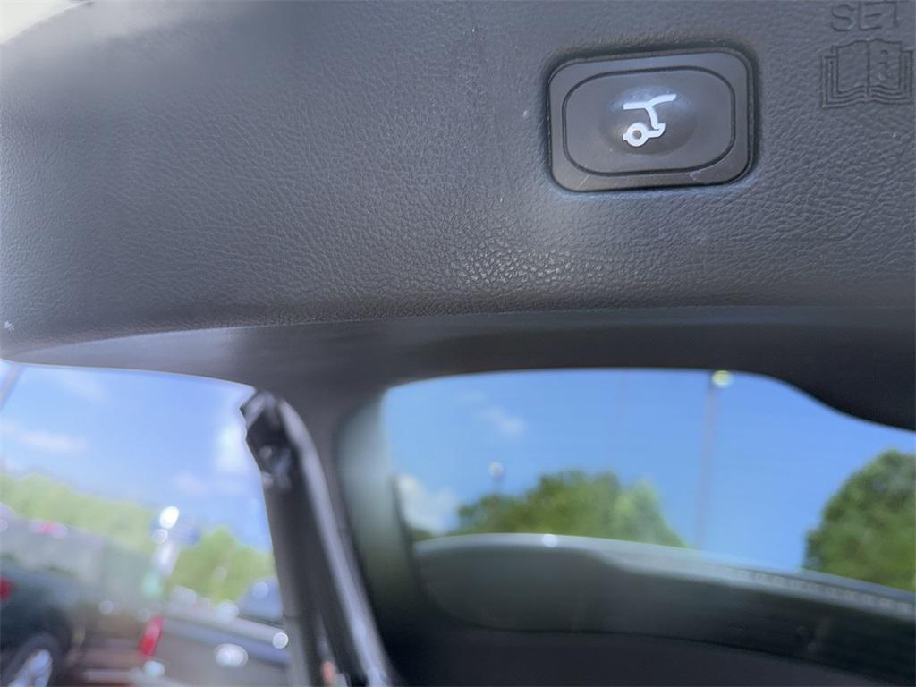 used 2022 Ford Edge car, priced at $27,350