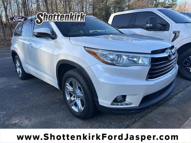 used 2016 Toyota Highlander car, priced at $22,481