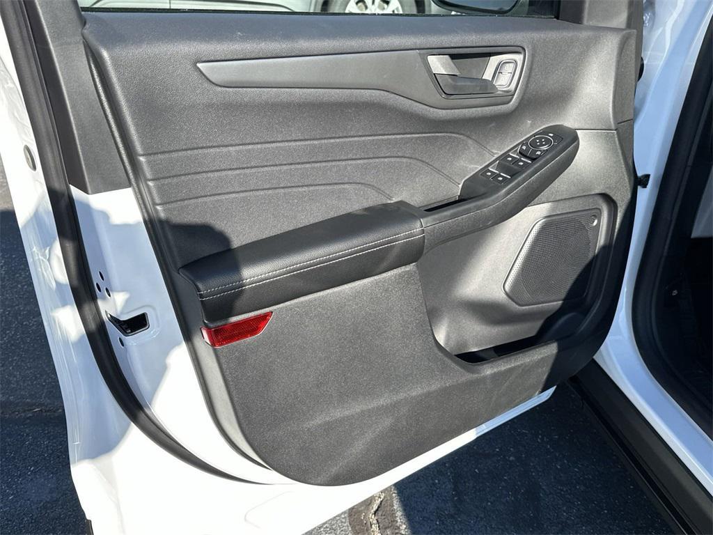 new 2025 Ford Escape car, priced at $28,875