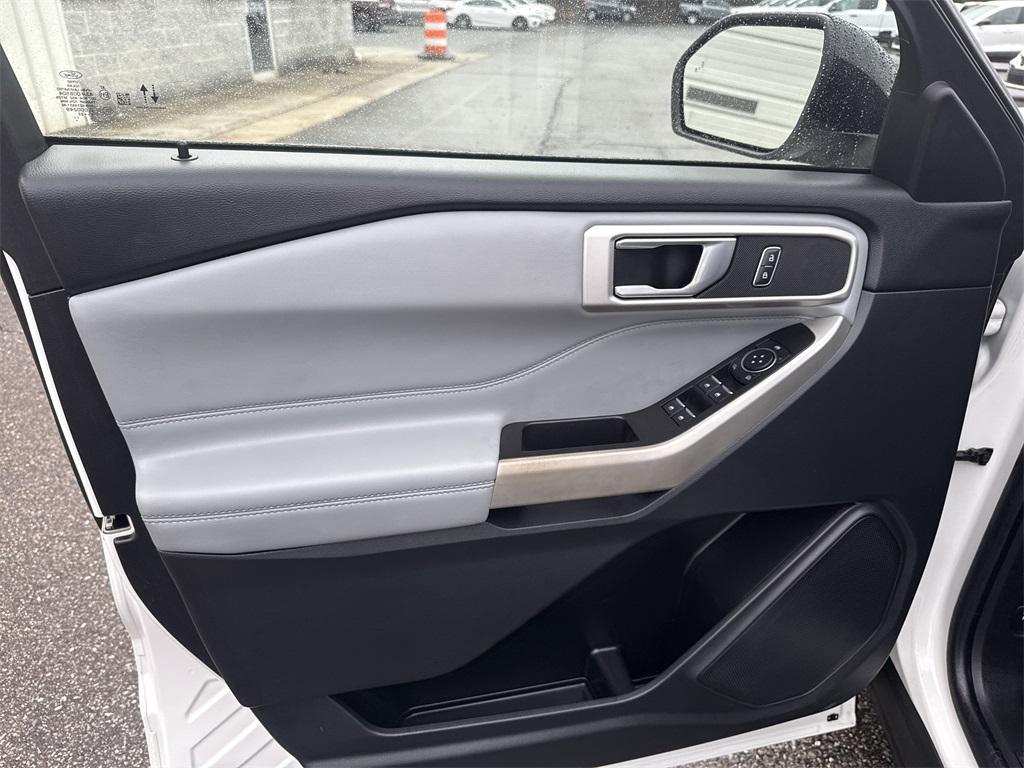 used 2022 Ford Explorer car, priced at $30,350