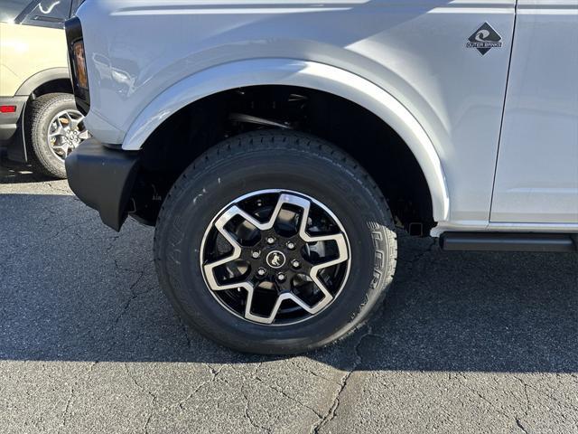 new 2024 Ford Bronco car, priced at $46,940