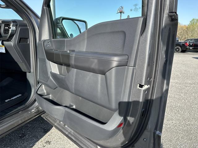new 2025 Ford F-150 car, priced at $51,430