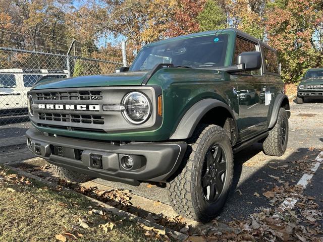 new 2024 Ford Bronco car, priced at $45,925