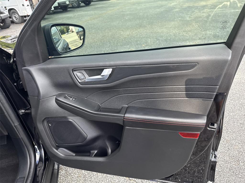 used 2023 Ford Escape car, priced at $23,450