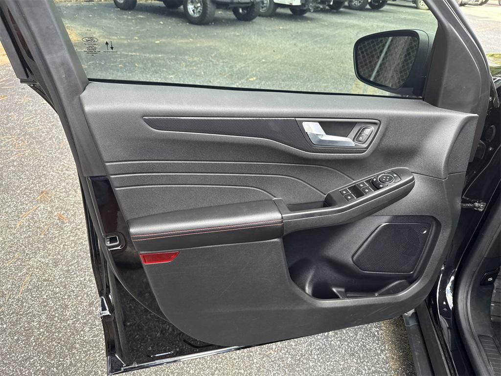 used 2023 Ford Escape car, priced at $23,450