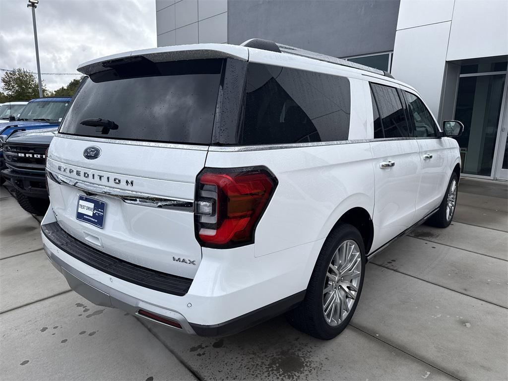 used 2024 Ford Expedition car, priced at $54,450