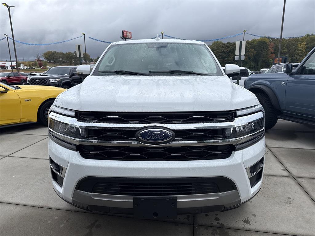 used 2024 Ford Expedition car, priced at $54,450