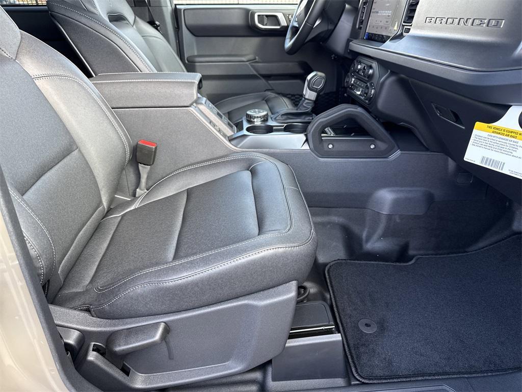 new 2025 Ford Bronco car, priced at $59,225