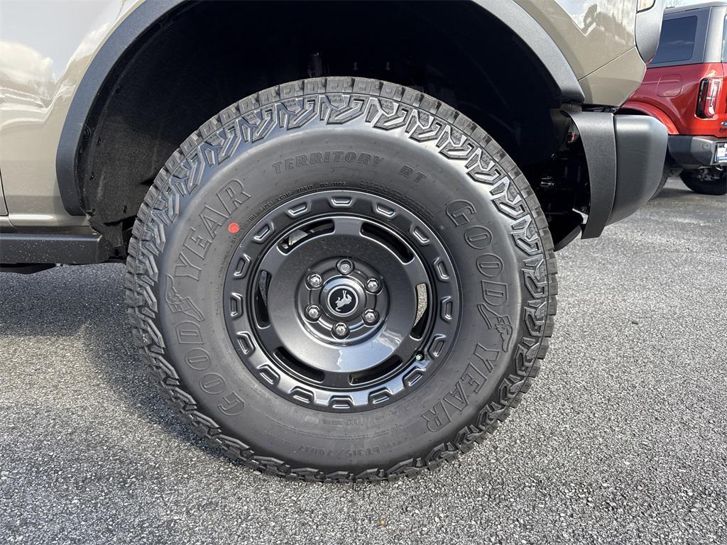 new 2025 Ford Bronco car, priced at $59,225