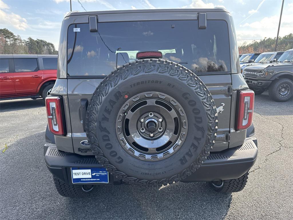 new 2025 Ford Bronco car, priced at $59,225