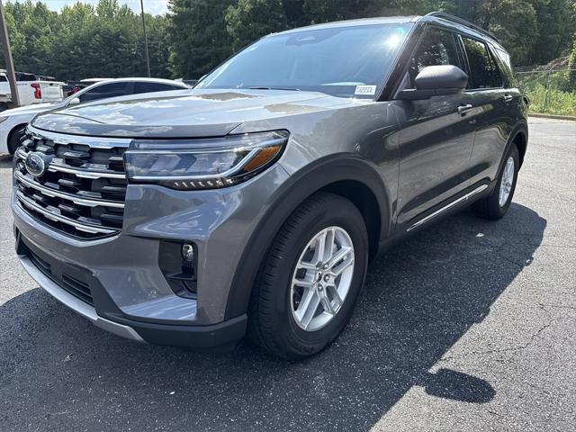 new 2025 Ford Explorer car, priced at $41,950