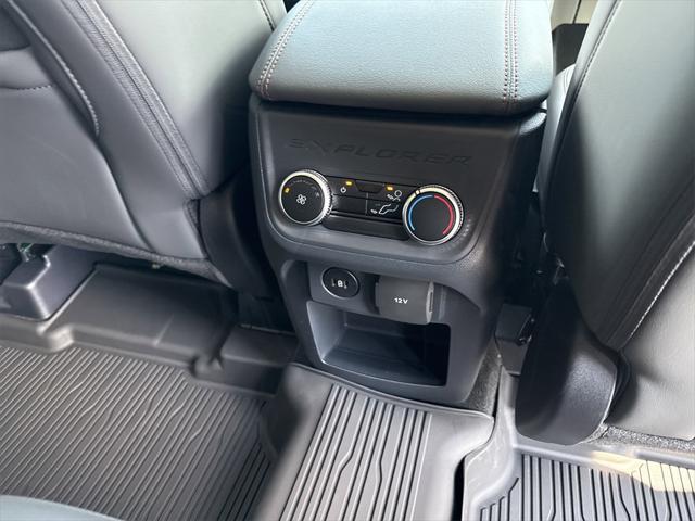 new 2025 Ford Explorer car, priced at $41,950