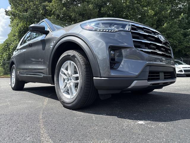 new 2025 Ford Explorer car, priced at $41,950