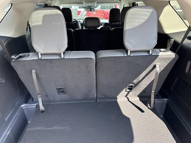new 2025 Ford Explorer car, priced at $41,950