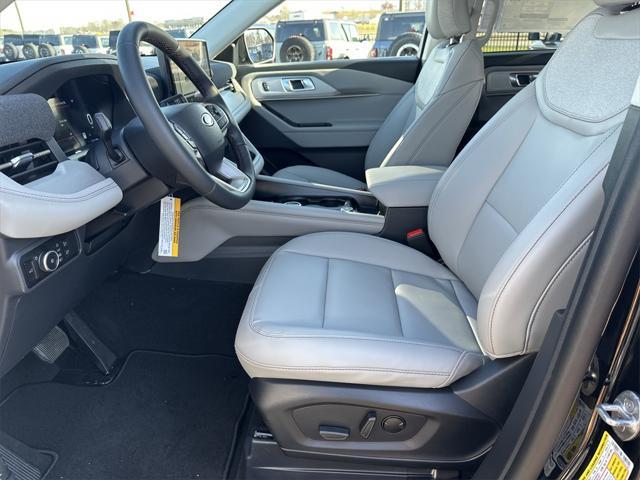 new 2025 Ford Explorer car, priced at $46,900