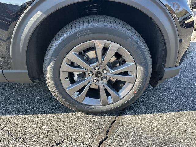 new 2025 Ford Explorer car, priced at $46,900