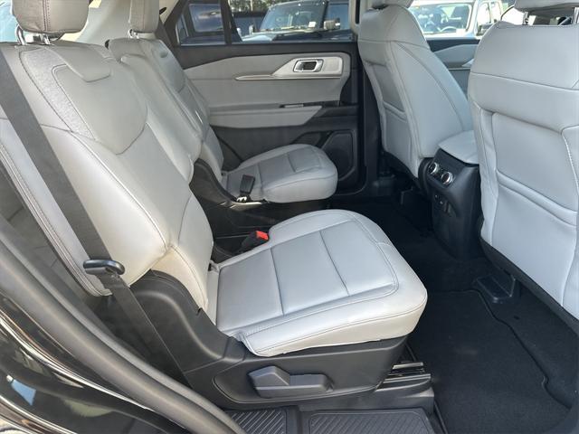 new 2025 Ford Explorer car, priced at $46,900