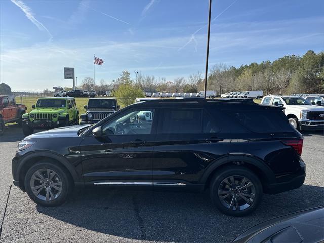 new 2025 Ford Explorer car, priced at $46,900