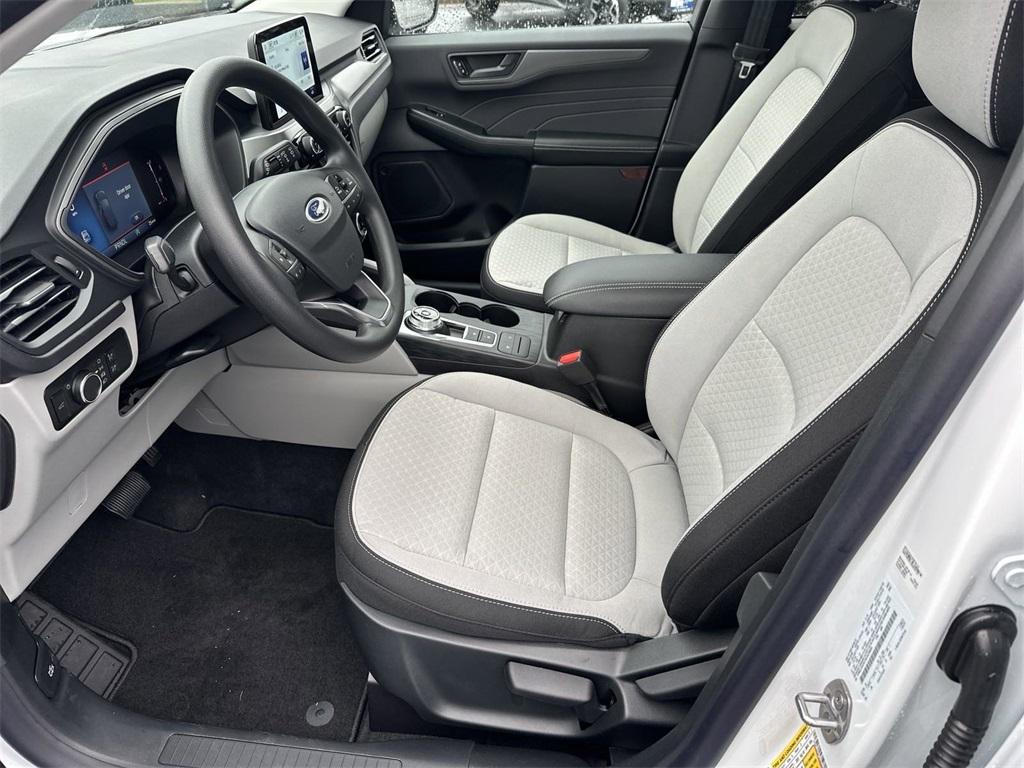 new 2025 Ford Escape car, priced at $27,080