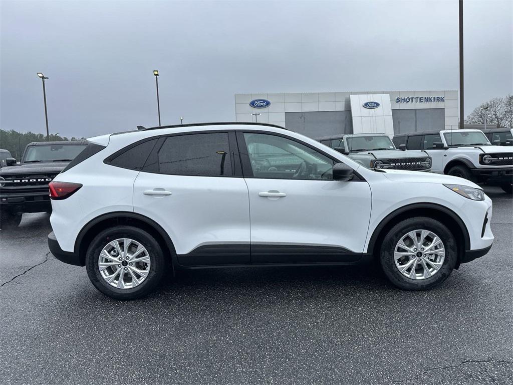 new 2025 Ford Escape car, priced at $27,080