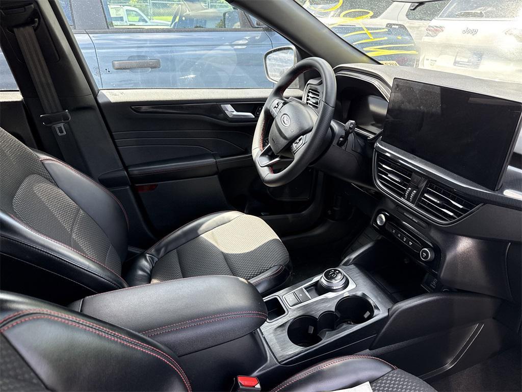 used 2023 Ford Escape car, priced at $23,560
