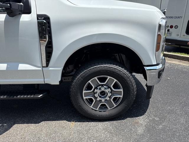 new 2025 Ford F-350 car, priced at $57,070