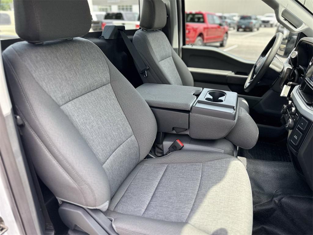 new 2025 Ford F-250 car, priced at $54,440