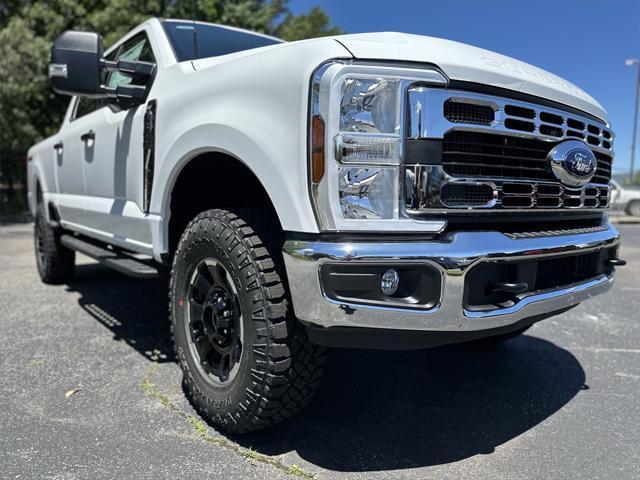 new 2025 Ford F-350 car, priced at $66,015