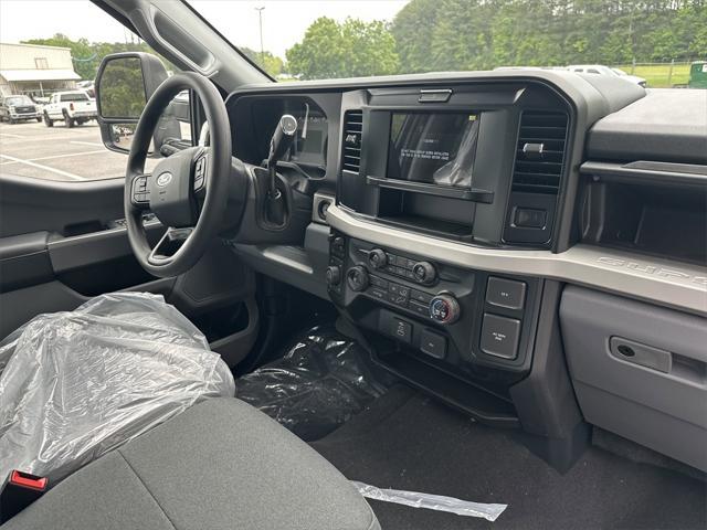 new 2025 Ford F-350 car, priced at $68,015