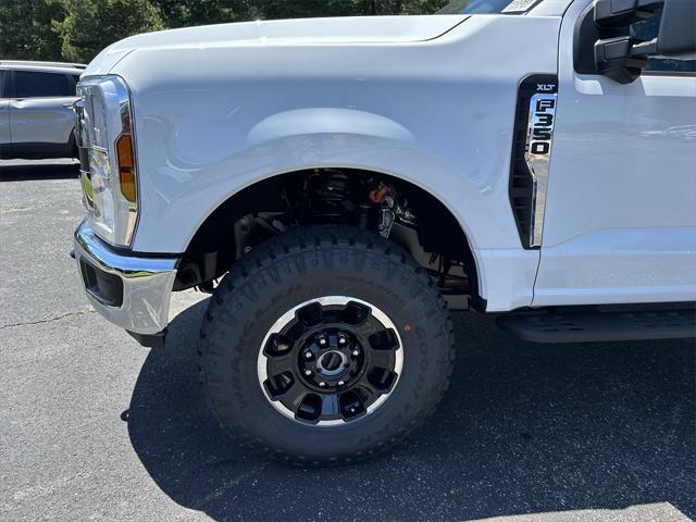 new 2025 Ford F-350 car, priced at $66,015