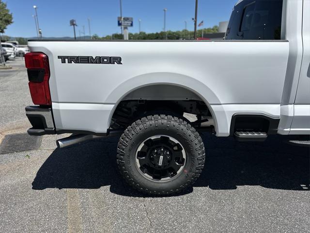 new 2025 Ford F-350 car, priced at $66,015
