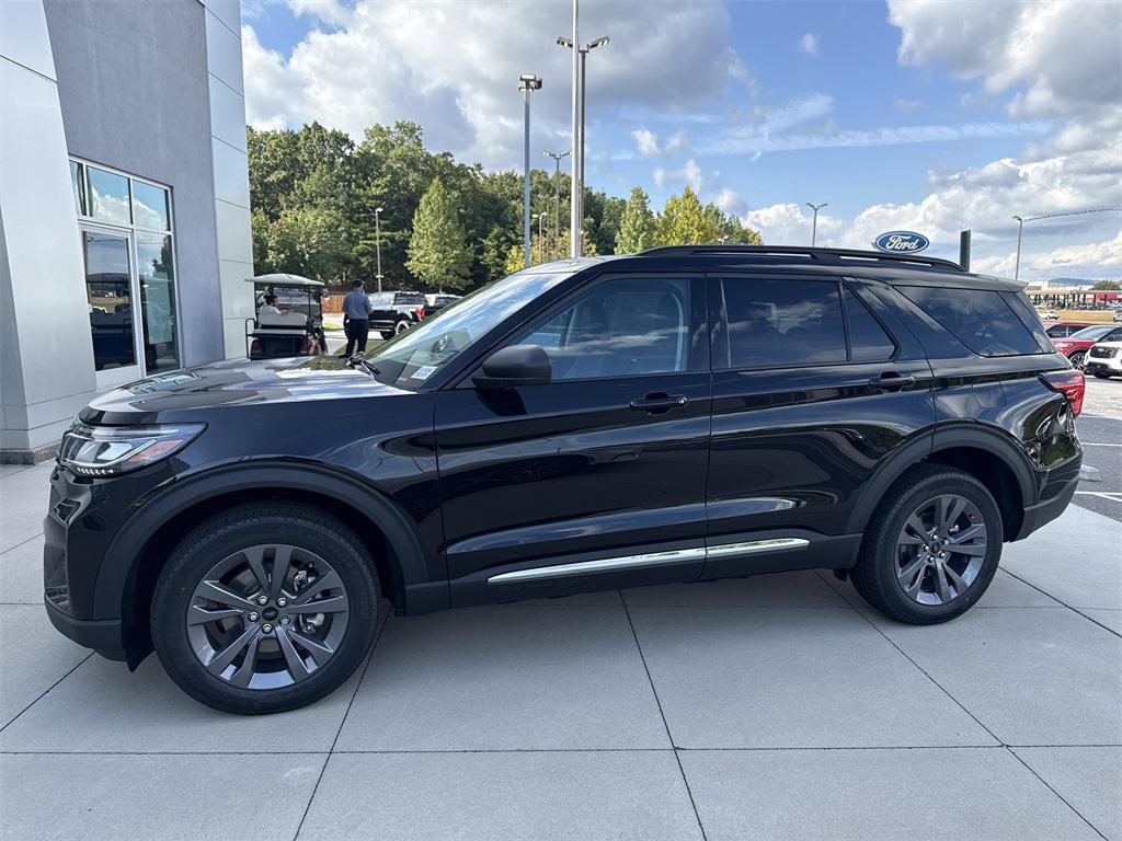 new 2025 Ford Explorer car, priced at $47,355