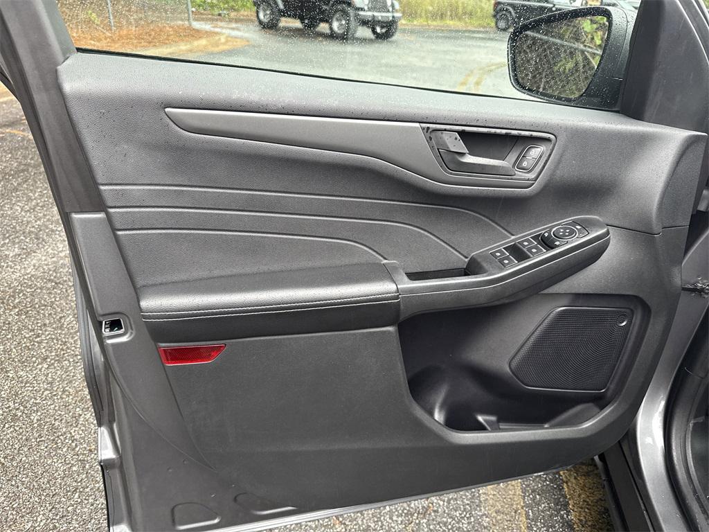 used 2023 Ford Escape car, priced at $23,750