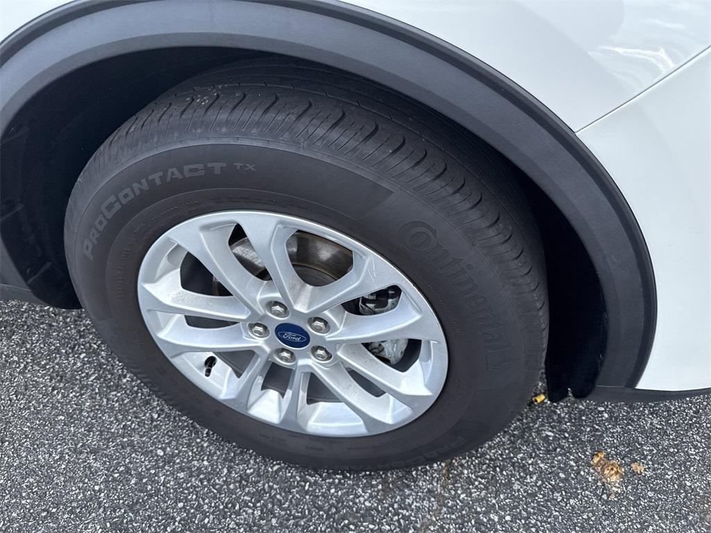 used 2022 Ford Escape car, priced at $22,350