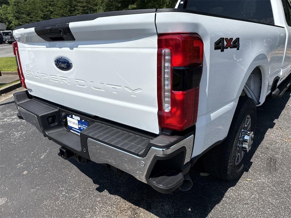 new 2025 Ford F-350 car, priced at $57,450