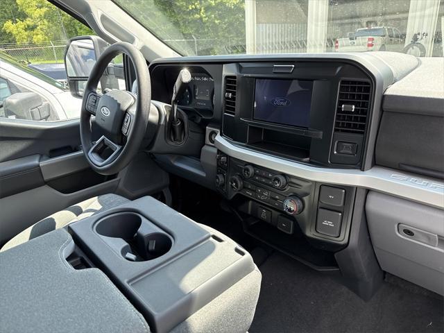 new 2025 Ford F-350 car, priced at $57,450