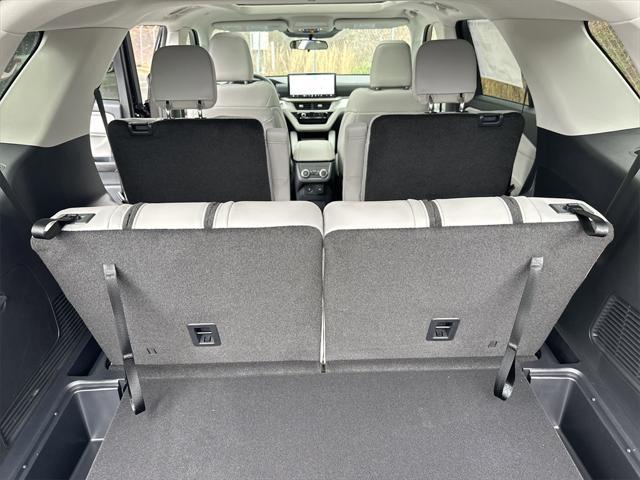 new 2025 Ford Explorer car, priced at $46,900