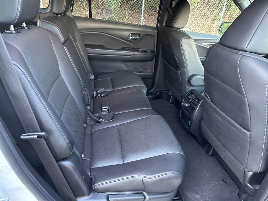 used 2021 Honda Passport car, priced at $22,998