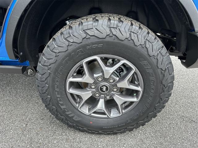 new 2025 Ford Bronco car, priced at $60,575