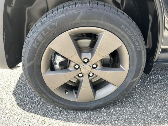used 2016 Jeep Cherokee car, priced at $16,700