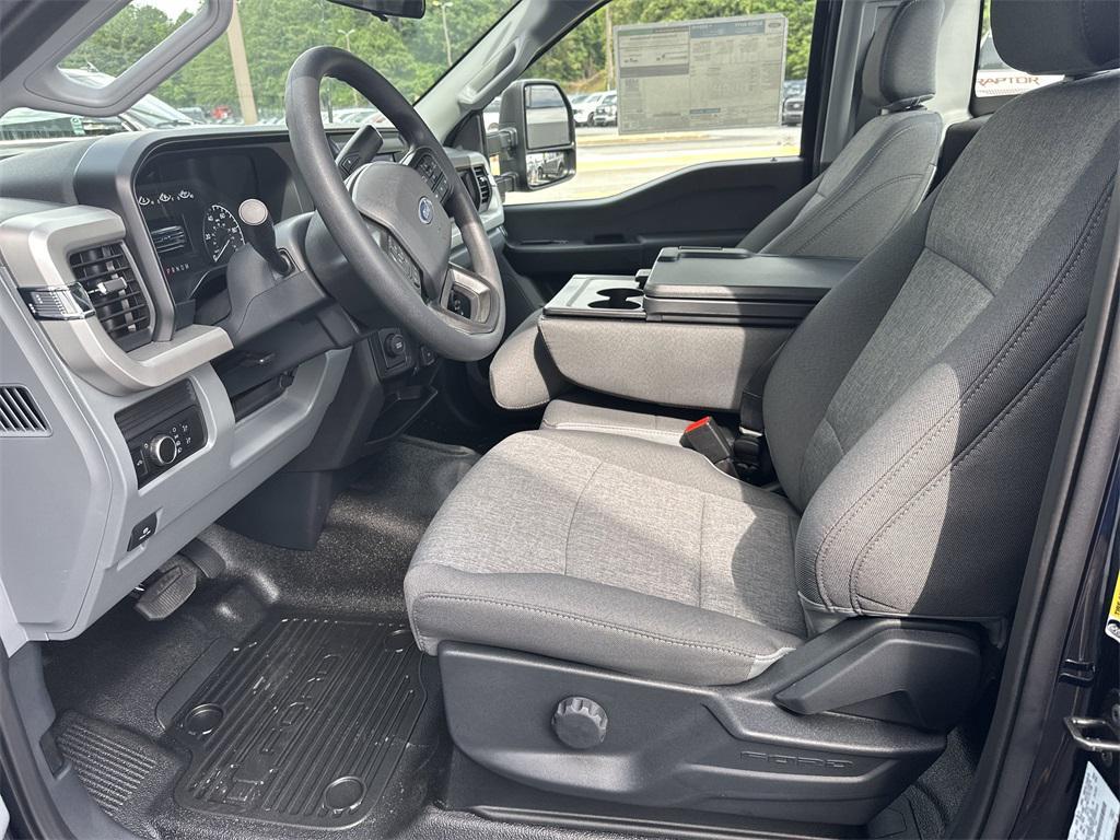 new 2025 Ford F-350 car, priced at $55,180