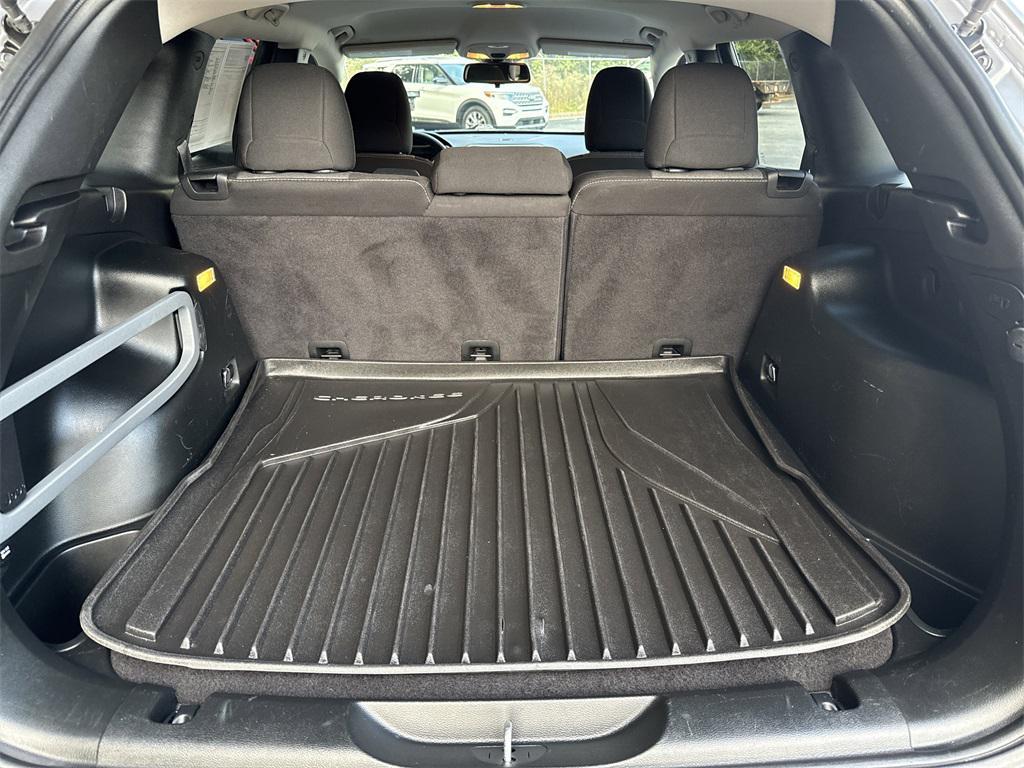 used 2018 Jeep Cherokee car, priced at $12,750