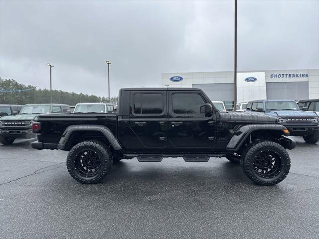 used 2022 Jeep Gladiator car, priced at $35,199