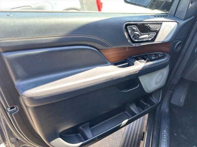 used 2022 Lincoln Navigator car, priced at $58,589