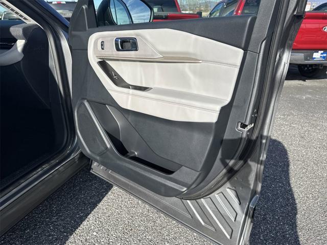 new 2025 Ford Explorer car, priced at $41,810
