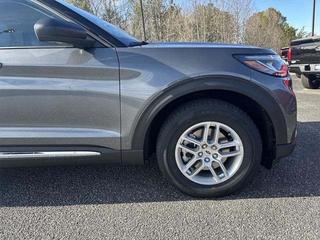 new 2025 Ford Explorer car, priced at $41,810
